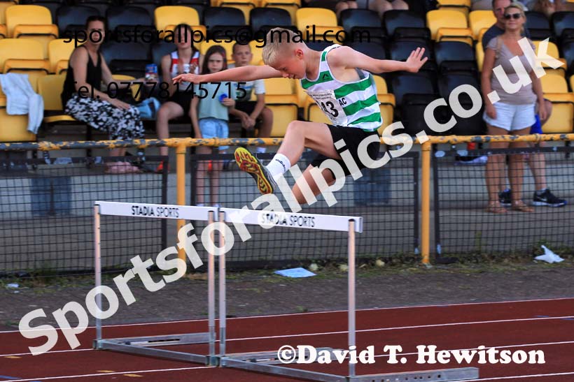 Hurdles, 2022 NEGP Monkton No. 6, Wednesday, Aug. 10th. Photo: David T. Hewitson/Sports for All Pics